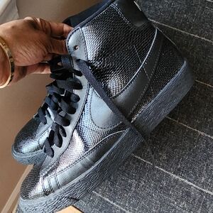 Black High-Top BLAZER NIKE Sneakers